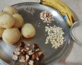A picture of step 1 of Potato & banana Halwa.