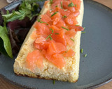 Foto del paso 4 de la receta: Pastel de puerros con salmón ahumado en el microondas