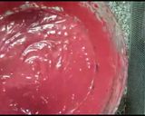 A picture of step 9 of Red velvet sponge cake.