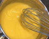 Une image de l'étape 9 de Macarons nuage citronné.