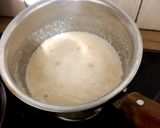 A picture of step 1 of Sooji ka halwa with fresh cream.