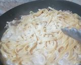 A picture of step 4 of Chicken Bacon Florentine (Fettucine).