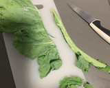 Foto del paso 1 de la receta: Batido de kale, plátano y kiwi 🥝🥬🍌
