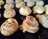 Foto del paso 7 de la receta: Pancitos de ajo rellenos de queso