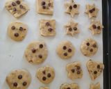 Foto del paso 3 de la receta: Galletas de nueces y chips de chocolate