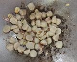 Foto langkah ke 2 dari resep Tumis Buncis Bakso.