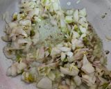 मटार भात (matar bhat recipe in marathi) रेसिपी स्टेप 5 फोटो 