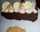 Foto del paso 41 de la receta: Tarta con mousseline de chocolate y ganache acompañada de helado