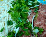 Hình bước làm 2 của món Bánh tráng chiên nhân khoai môn