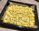 Kolbászos csirkemell sütőben recept fázis 2 fotója