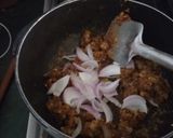 A picture of step 3 of Pyaaz Kachori.