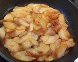 Foto del paso 4 de la receta: Tarta de manzana en sartén
