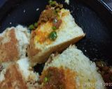 A picture of step 3 of Garlic masala pav.