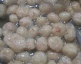 Foto langkah ke 10 dari resep Cimol isi Sosis Keju.