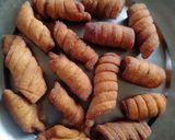 குள்குள்ஸ்(kulkuls recipe in tamil) ரெசிபி ஸ்டேப் 4 புகைப்படம்