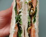A picture of step 4 of Smoked salmon sandwich.