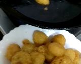 A picture of step 6 of ماش دال بڑے.