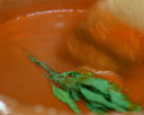 Foto del paso 7 de la receta: Chilaquiles Rojos Rancheros Con Huevos Estrellados