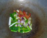 Foto langkah ke 3 dari resep Sayur Bening Toge Tahu.