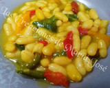 Foto del paso 1 de la receta: Alubias con pimientros tricolor