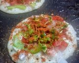 ज्वारीच्या पिठाचा उत्तपा (jwarichya pithacha uttapam recipe in marathi) रेसिपी स्टेप 3 फोटो 