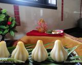उकडीचे मोदक (ukadiche modak recipe in Hindi) रेसिपी चरण 6 फोटो