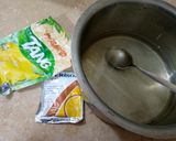 A picture of step 2 of Tang Mosambi Drink.
