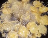 A picture of step 1 of Aloo k pakory with a little twist #cookpadramadan.