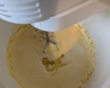 A picture of step 5 of School Vanilla/lemon Tray bake.