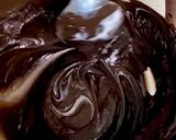 A picture of step 7 of Chocolate biscuit cake.