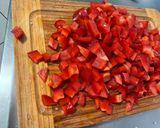 Une image de l'étape 8 de Flan de légumes aux saucisses et fromage roumains.
