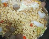 Foto langkah ke 3 dari resep Mie Goreng Nyemek.