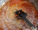 A picture of step 3 of Fresh Red Chilli Oil.