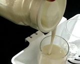 બનાના સ્મૂધી (Banana Smoothie Recipe In Gujarati) રેસીપી સ્ટેપ2ફોટો