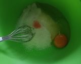 Foto langkah ke 2 dari resep Bolu Kukus Ubi Ungu.