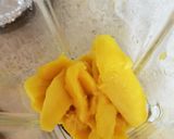 A picture of step 1 of My Mango & Mandarin Juice 😘 #2Flavours.