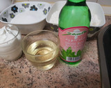 Foto del paso 1 de la receta: Bizcochitos aromáticos tipo Madeleine