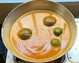 আলু বেগুন বড়ি দিয়ে রুই মাছের ঝোল (aloo begun bori diye rui maacher jhol recipe in Bengali) রেসিপির ধাপ 5 ছবি