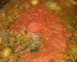 A picture of step 4 of Sprouted moong n chana dal.