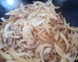 Foto del paso 3 de la receta: Carne con verduras salteadas