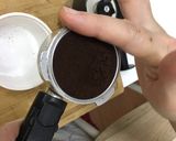 รูปขั้นตอนการทำที่ 1 ของ Iced Coffee Latte 16oz (กาแฟ ลาเต้แบบเย็น)
