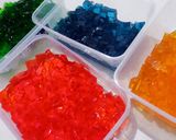 Foto langkah ke 3 dari resep Puding Mozaik Rainbow.
