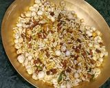 चिवड़ा नमकीन (Chivda Namkeen recipe in Hindi) रेसिपी चरण 6 फोटो