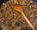 Gomba pörkölt recept fázis 3 fotója