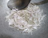 A picture of step 2 of Kale chanah ki chat.