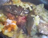 A picture of step 2 of Macher matha diye lau ghonto(Bengali bottlegourd with fish head).