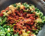 A picture of step 3 of Beans Sabji.