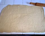 A picture of step 3 of Cinnamon rolls.