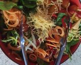A picture of step 6 of Chicken Tikka salad 💛.