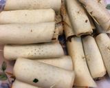 Hình bước làm 2 của món Chả giò trong,ngoài sake